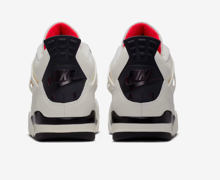 Air Jordan 4 "Flight Club"